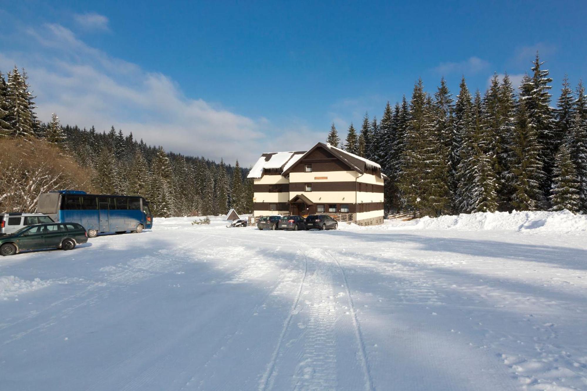 Penzion Kohutik Hotel Oravska Lesna Exterior photo